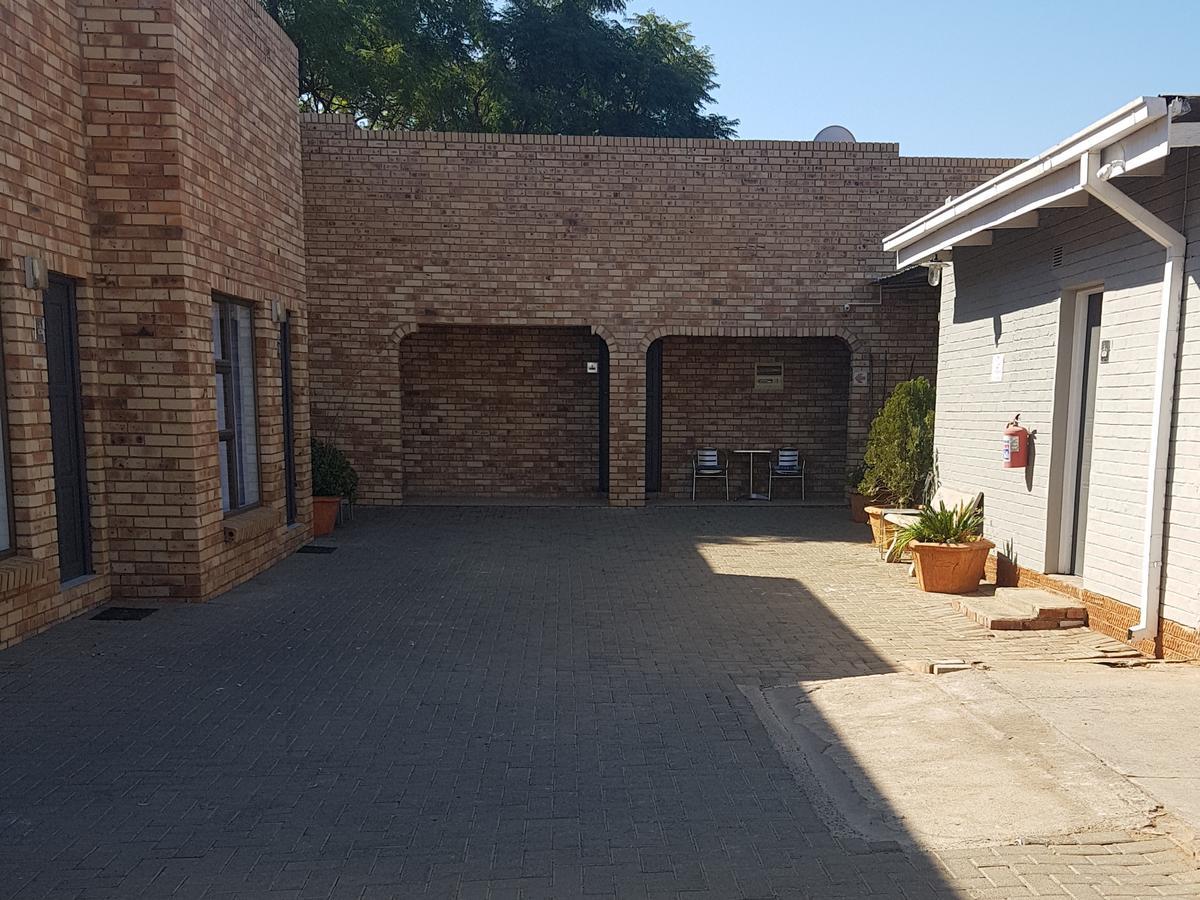 Kgosi Lodge Kimberley Kültér fotó
