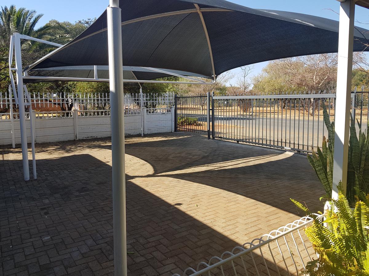 Kgosi Lodge Kimberley Kültér fotó