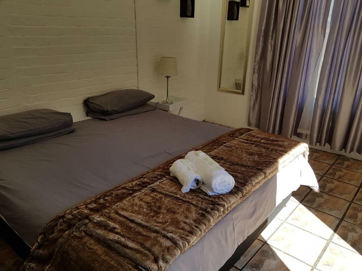 Kgosi Lodge Kimberley Kültér fotó